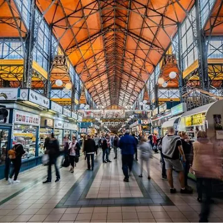 Hanna&rita In The Centre Lonyay 42a 3rd Floor In The Back Yard بودابست